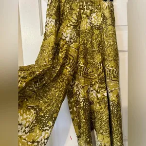 Free People boho wide leg pants, green pattern, lightweight, size XS thumbnail 2