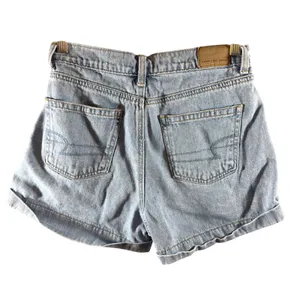 343 | American Eagle Mom Short Light Wash‎ High Rise Pleated Cuffed Denim Size 0 thumbnail 2