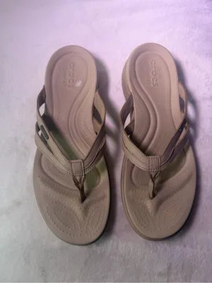 CROCS Women's Beige/Tan Strappy Flip Flop Sandals thumbnail 4