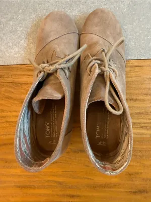 TOMS Desert Wedge Taupe Suede Lace-Up Bootie Size 11 thumbnail 8
