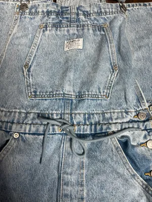 Levi’s Light Wash Denim Jeans Overalls Apron Front Tie Wide Leg Size Medium thumbnail 3