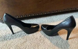 Michael Shannon Black Leather Pumps size 8 thumbnail 4