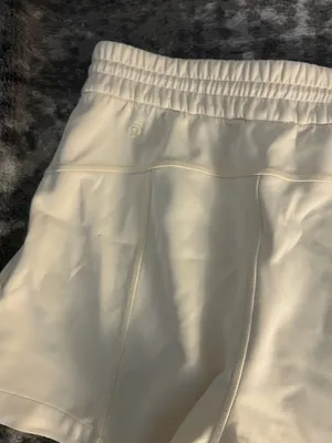 Lululemon X Peleton buttercream shorts  thumbnail 5