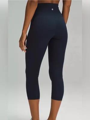 Lululemon True Navy High Rise 21” Wunder Under Crop Leggings Sz 14 thumbnail 2