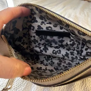 Rebecca Minkoff Avery Crossbody Bag Taupe thumbnail 5