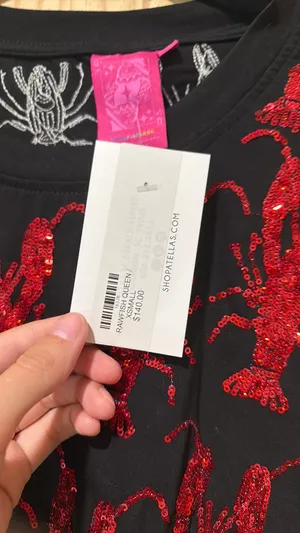Lobster queen of sparkles T-shirt thumbnail 2
