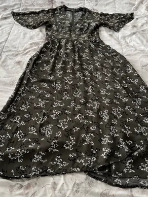 French Connection charcoal grey Floral Maxi Dress, size 2 faux wrap V-neck chic thumbnail 13