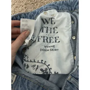 We The Free Wynne Denim Skirt Size 32 Boho Contemporary Edgy Cute Retro Vibes thumbnail 6