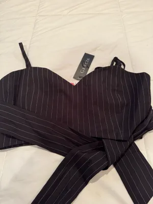 NWT Gracia crop top size medium thumbnail 3