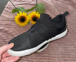 Shoes thumbnail 3