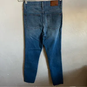 Madewell 10 in High Rise Skinny Raw Hem Denim‎ Jeans thumbnail 6