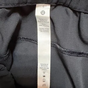 Lululemon On the Fly 7/8 Tapered Pants Black High Rise Drawstring Jogger Size 6 thumbnail 5