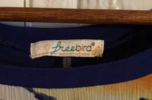 FreeBird woman’s Tank top with opening in the back thumbnail 3