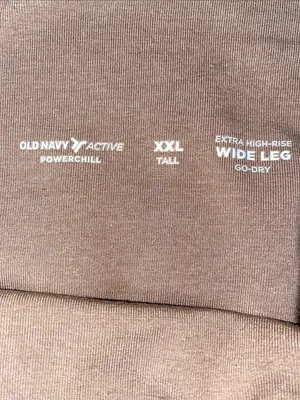 Old Navy Yoga Fall Wide-Leg Leggings in Taupe thumbnail 2
