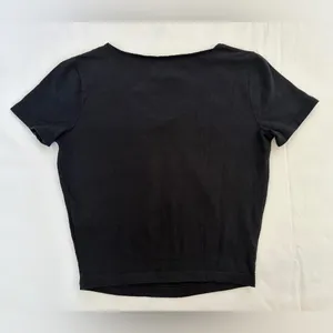Hollister Co. Short Sleeve Keyhole Tie Cropped Tee - Black - S thumbnail 2