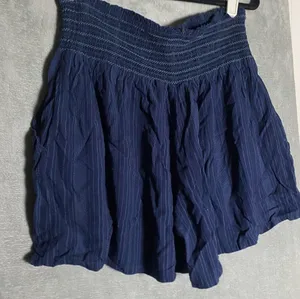 Carve Designs Navy Blue Smocked Waist Shorts Flowy Cosstal‎ Summer Breathable M thumbnail 1