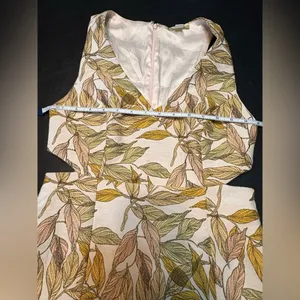 Gianni Bini Beckham Cutout Sheath Dress Size XS Jacquard Floral Fabric With Slit thumbnail 9