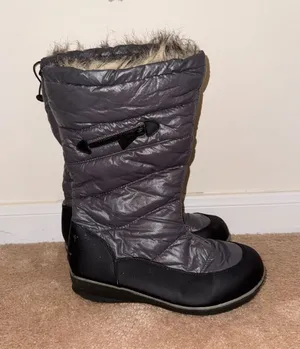 Sporto Gray Quilted Winter Boots with Faux Fur Trim thumbnail 1