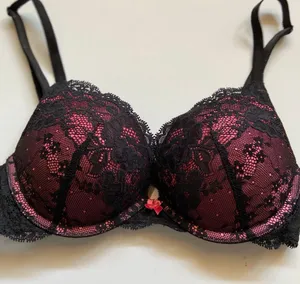 Victoria’s Secret Dream Angel Bra Black & Pink 34B thumbnail 1