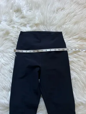 Peloton Black High-Waist Leggings thumbnail 8