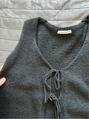 Abercrombie & Fitch Tie Knit Vest Womens Large thumbnail 4