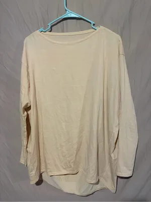 Lululemon long sleeve thumbnail 1
