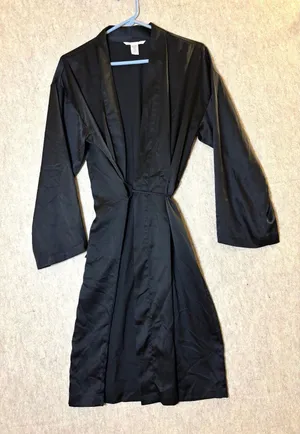 Victoria’s Secret Satin Midi Robe XS/S Black Wrap Kimono Long Sleeve thumbnail 1