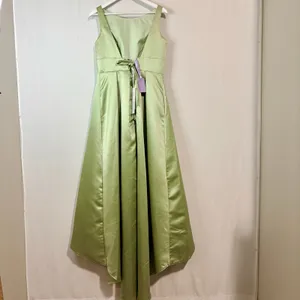 Miss Veil Hi Low Gown Dress Flower Detail Scoop Neck Formal Green Small NWT thumbnail 10