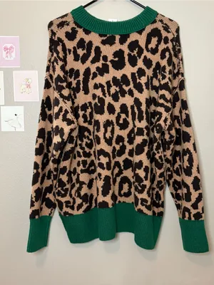 Aerie nwt oversized small trendingLeopard-Print Crewneck Sweater with Green Trim thumbnail 4