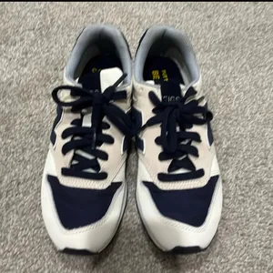 New Balance Figs 996 Navy & Cream thumbnail 4