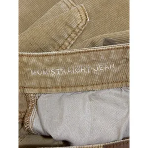 American Eagle Mom Straight Jean Tan Corduroy High Waisted Pants Womens Size 6 R thumbnail 4