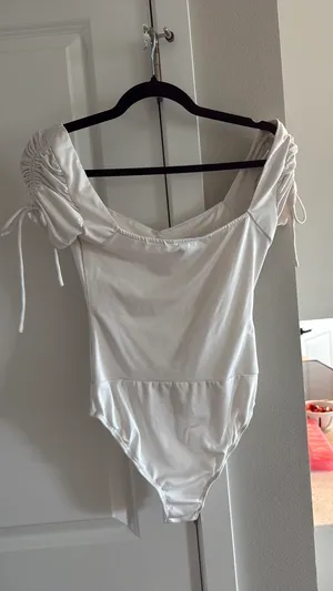 Princess Polly white bodysuit thumbnail 2