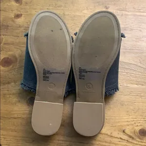 Universal Threads New without tags - fringe mules - (vegan) thumbnail 3
