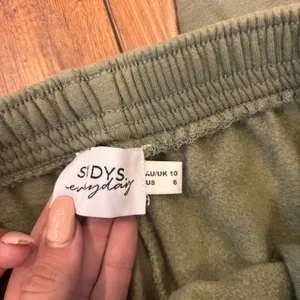 SNDYS Lounge Luxe Sweatpants Khaki Green Drawstring Active Wear Revolve Womens 6 thumbnail 7