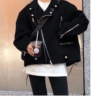 Wool Coat Size M thumbnail 2