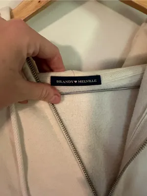 Brandy Melville Christy hoodie cream thumbnail 3