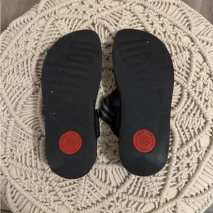 Fitflop Women’s Flip-Flops with Gray Stripes thumbnail 3