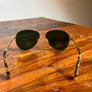 LODI Aviator Sunglasses‎ Gold Tone Green Lens Tortoise Temple 5000770040 thumbnail 2