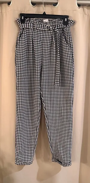 No Boundaries Black & White Houndstooth Paperbag Waist Trousers thumbnail 1