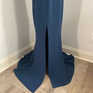 Dress the Population Navy Blue Halter Neck Dress Medium Event Demure Formal Gown Bridesmaid Prom‎ NWT thumbnail 10