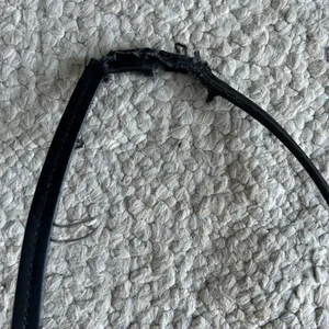 Kate Spade Shore Street Margereta Tote Black and White **Damaged Strap** Zip top thumbnail 7