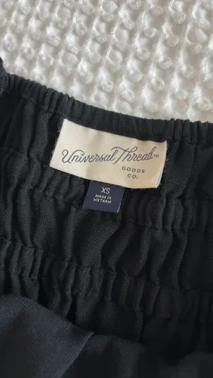 Universal Threads Sleeveless Black Maxi Dress thumbnail 4
