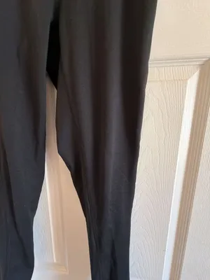 Nike Black Athletic Leggings Tights With White Swoosh Logo Cuffs thumbnail 6