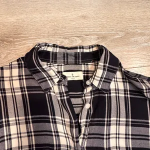 THREAD AND SUPPLY Black Button Down Plaid‎ Short Sleeve Shirt Dress Small S thumbnail 3
