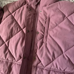 New Women’s Target Quilted Puffer Jacket thumbnail 5