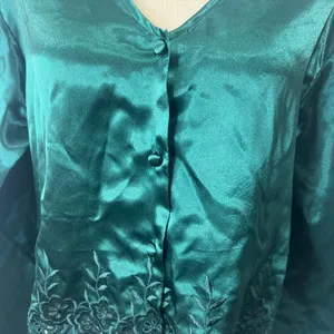 Victoria’s Secret vintage gold label top small thumbnail 3