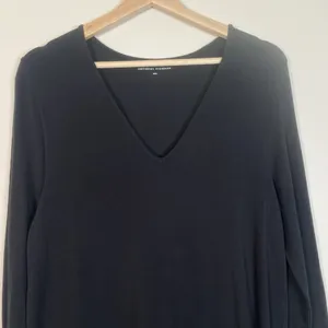 Universal Standard Iconic Geneva Sheath Midi Dress‎ Minimalist Black Size 3XS thumbnail 3
