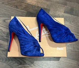 Christian Louboutin Booties thumbnail 2