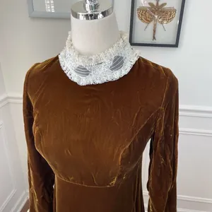 Vintage 70s Brown Velvet Maxi Dress Lace Collar Cuff XS thumbnail 5