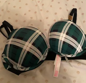 Victoria's Secret PINK Bra thumbnail 1